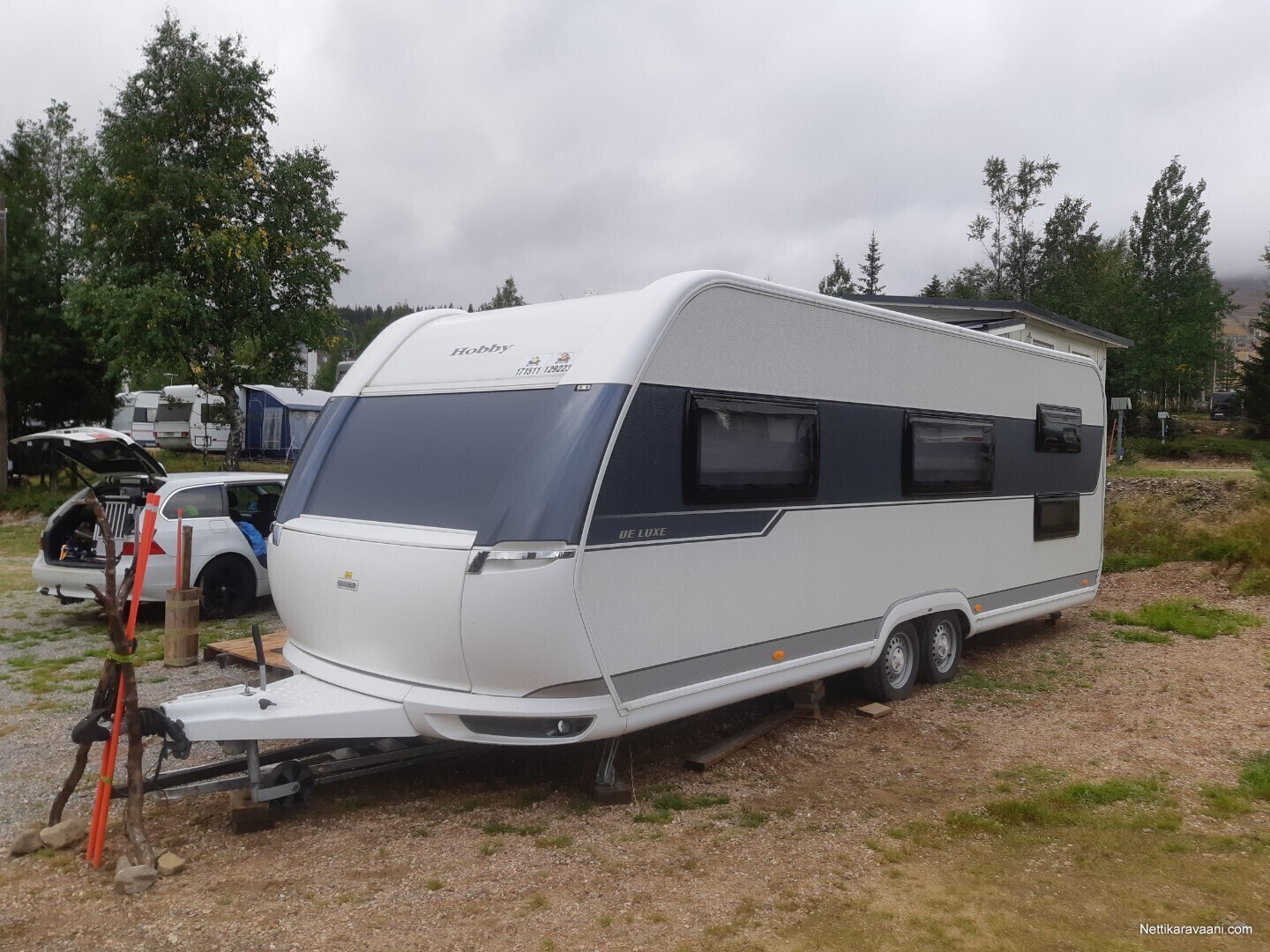 Hobby 650 KFME 650 De Luxe 2014 - Matkailuvaunu - Nettikaravaani