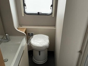 Adria 613