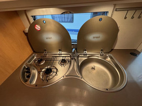 Hobby 560
