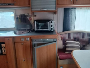 Adria 663
