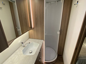 Kabe Imperial