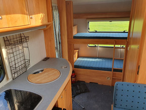 Adria 542