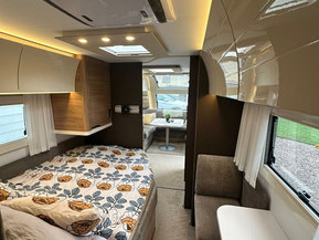 Adria 663