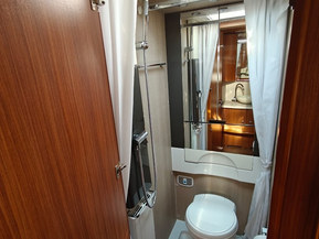 Adria Alpina 763 UK