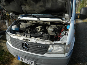 Mercedes-Benz 