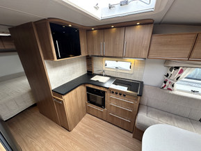 Polar 560