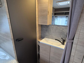 Weinsberg 450 FU