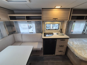 Weinsberg 450 FU