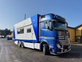 Mercedes-Benz 
