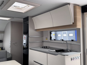 Adria 613