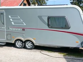 Hymer Eriba Nova