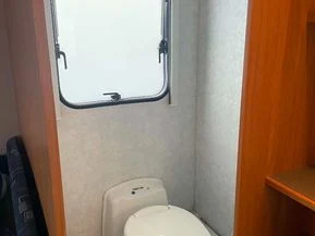 Adria 613UT