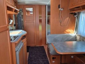 Adria 563