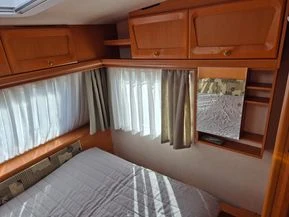 Adria 563