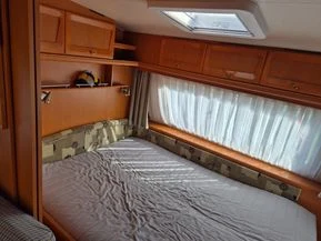 Adria 563