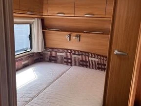 Adria 743 UT