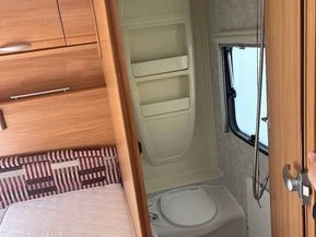 Adria 743 UT