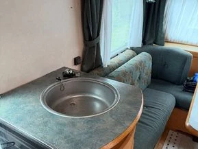 Adria 502