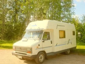 Peugeot J5