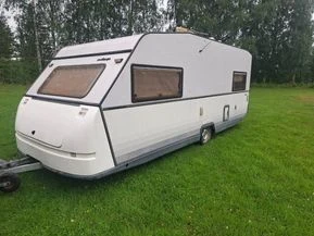 Matkaaja 8000