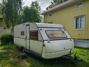 Matkaaja 8000
