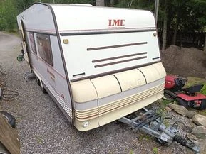 LMC 590